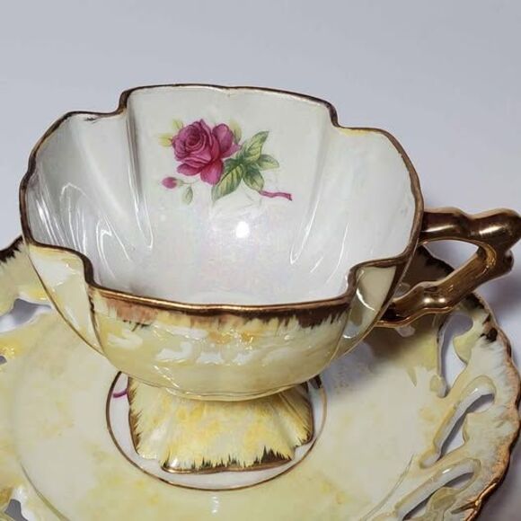 Yellow Teacup and Saucer Pink Roses Opalescent Vintage - Picture 2 of 10